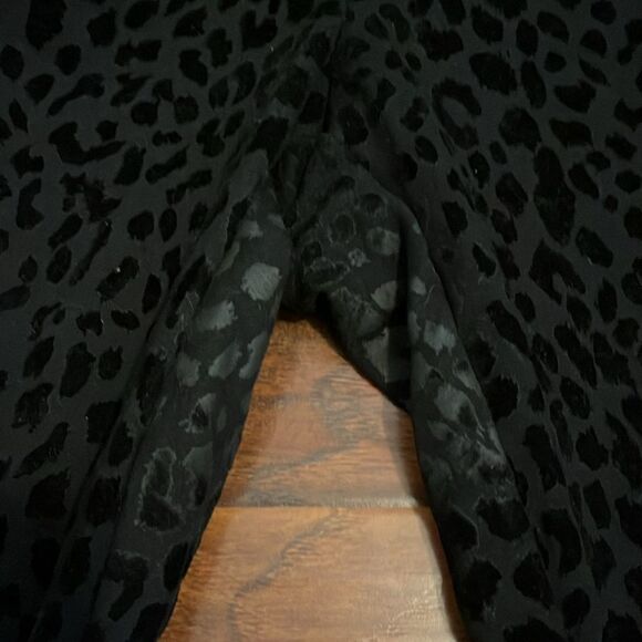 Torrid Pixie Black Leopard Luxe Ponte High Rise Pull On Pants Animal Print - Picture 13 of 14